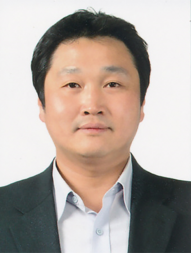 허 종 완 사진